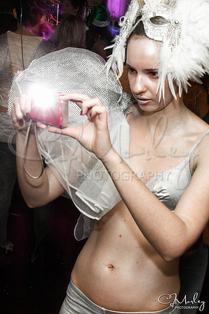 CJM-20101128-1014406